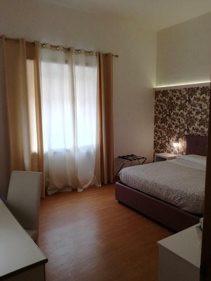 فوجيا B&B Abatjour - Ambiente Sanificato - Test Antilegionella Assolto المظهر الخارجي الصورة